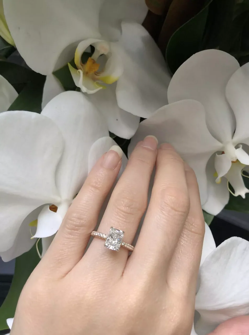 RAVELLO 18ct rose and white going radiant and round brilliant cut pave set diamond engagement ring - Image 3