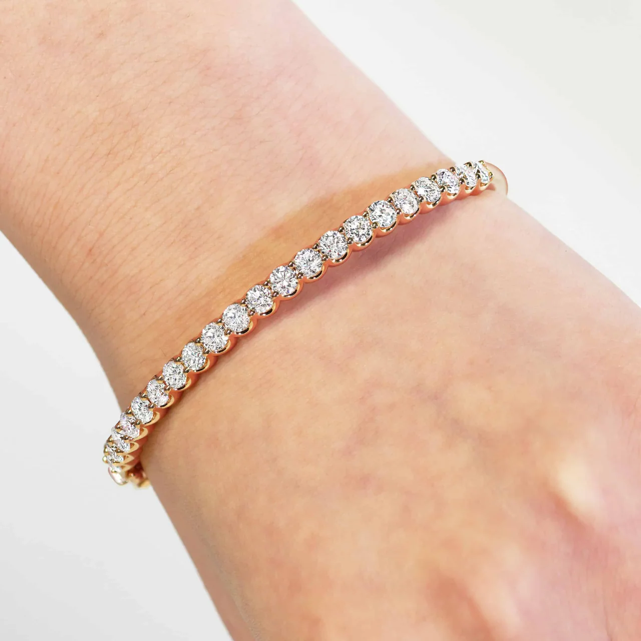 18ct rose gold claw set diamond hinged bangle - Image 2