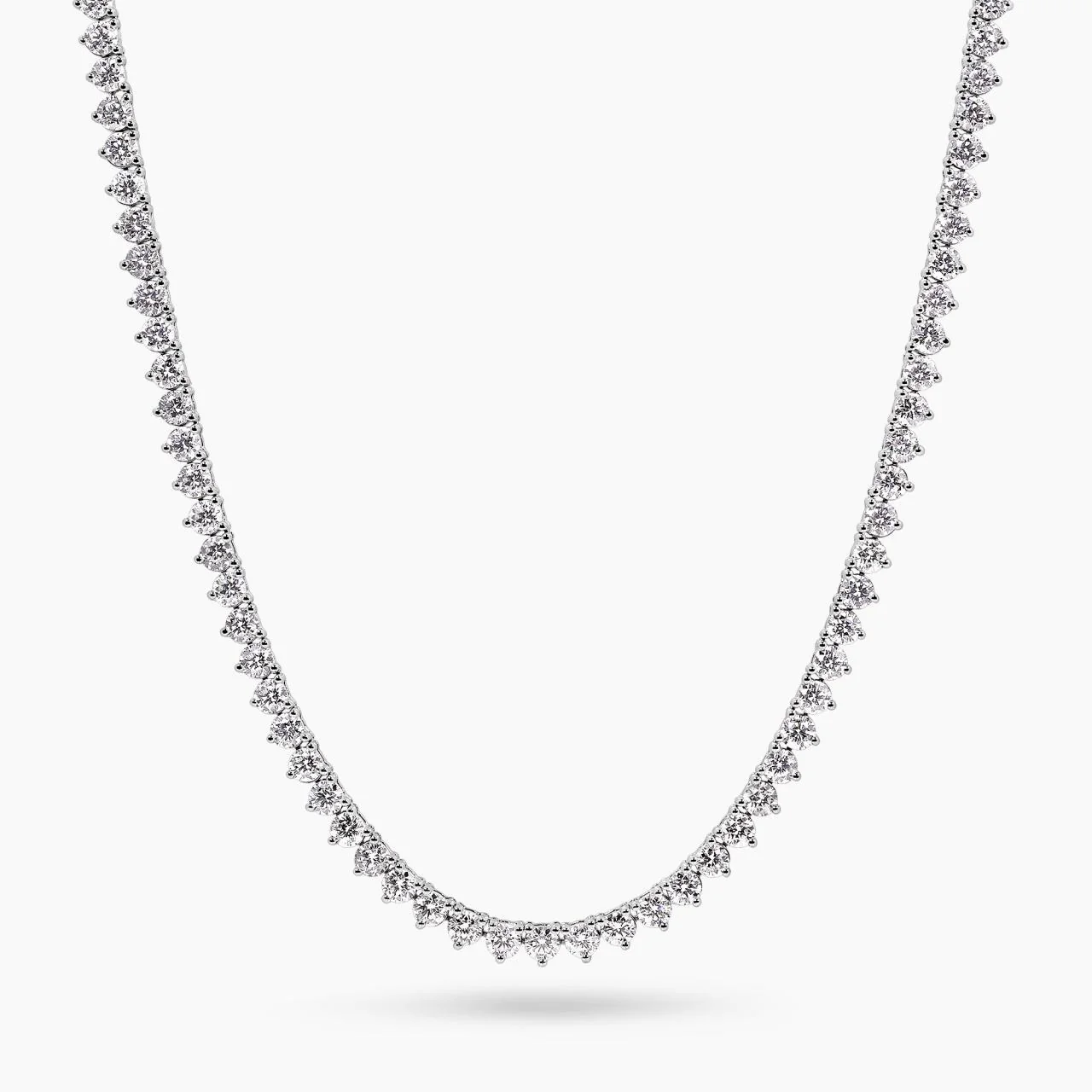 18ct white gold 117=15.06ct DEF VVS VS round brilliant cut LAB Grown Diamonds tennis necklace in a three claw setting