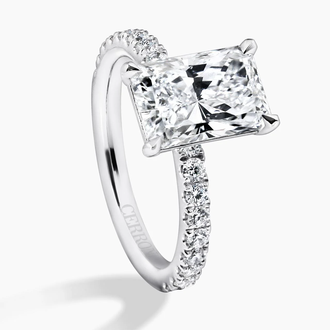 18ct white gold 2.01ct F SI1 radiant diamond engagement ring - Image 5