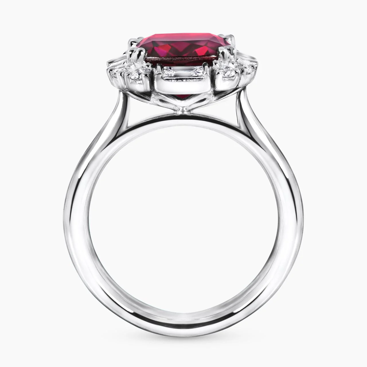 18ct white gold 4.00ct cushion cut Tanzanian rhodolite garnet & diamond ring from the Hampton Collection - Image 3