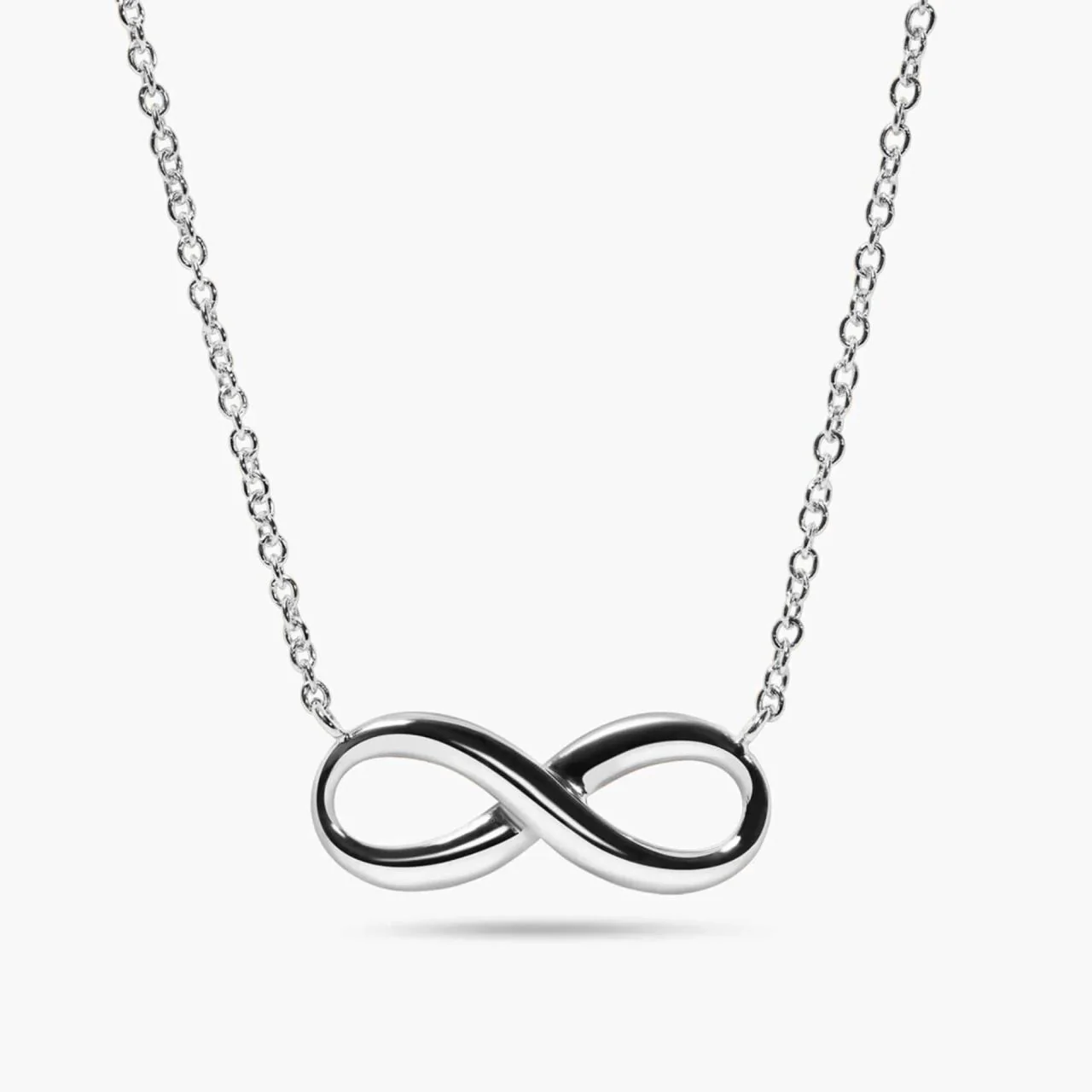 18ct white gold 45cm infinity necklace