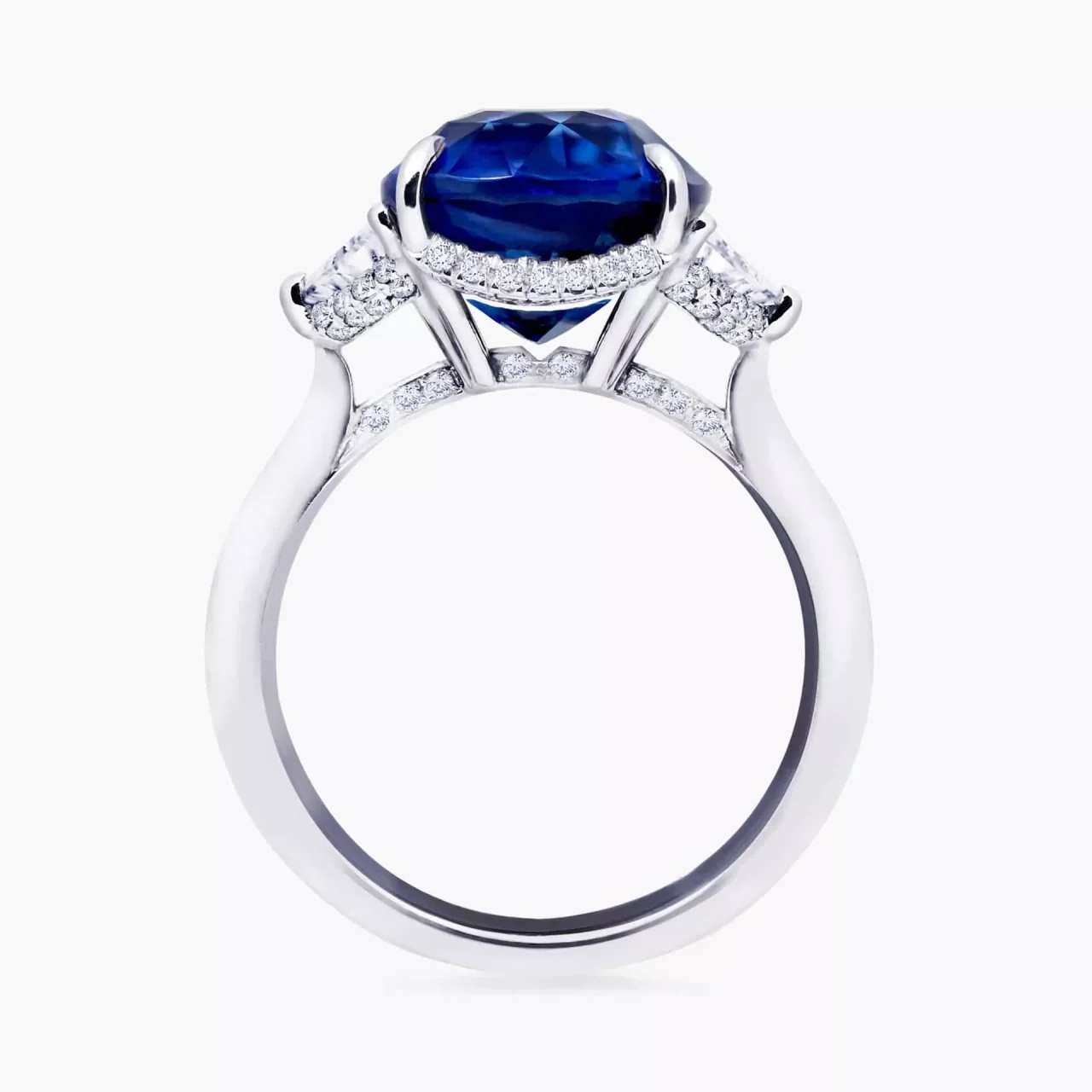 LUNA DI ZAFFIRO - 18ct white gold GRS certified 7.05ct cushion cut Ceylon sapphire and cadillac diamond ring - Image 4