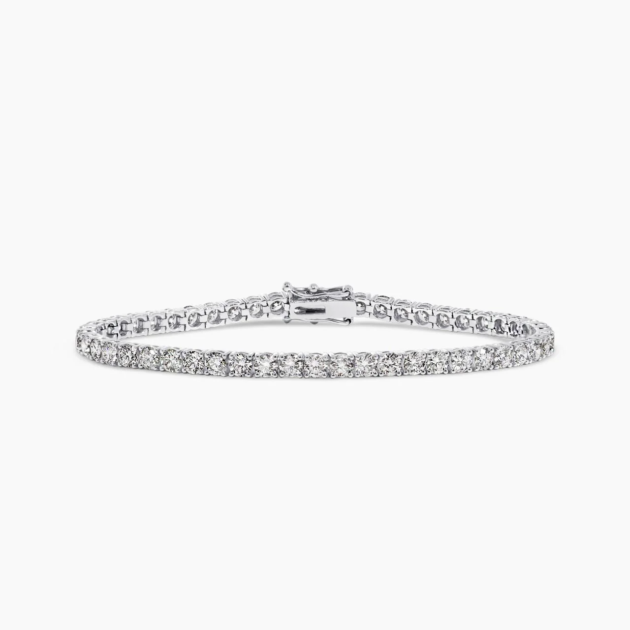 18ct white gold 7.19ct round brilliant cut diamond tennis bracelet in a four claw setting