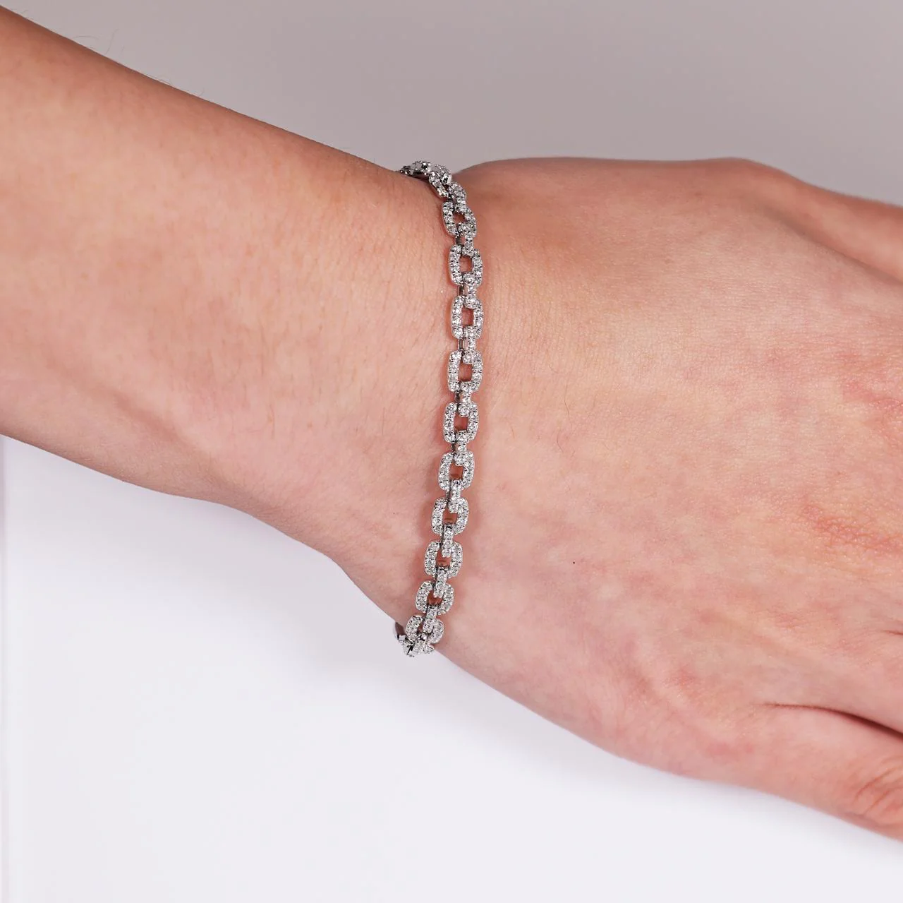 18ct white gold diamond pave set fancy link bracelet - Image 2