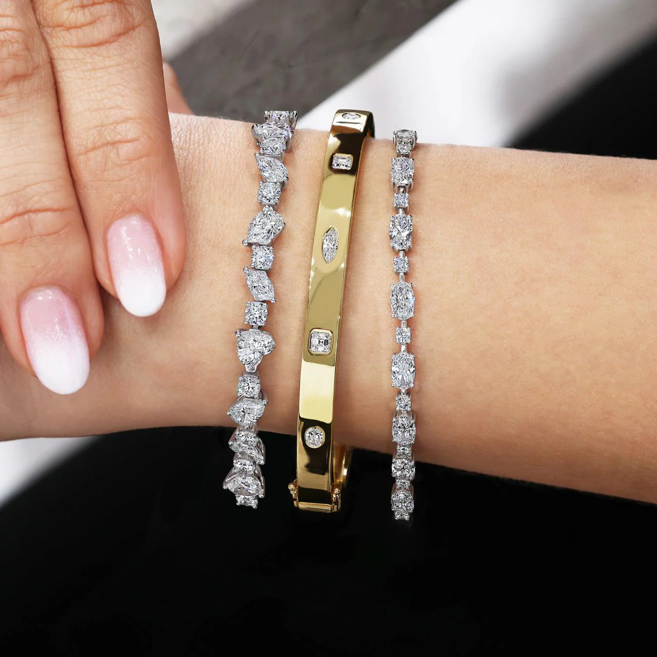 18ct white gold 36=6.44ct oval and round brilliant cut diamond tennis bracelet - Image 2