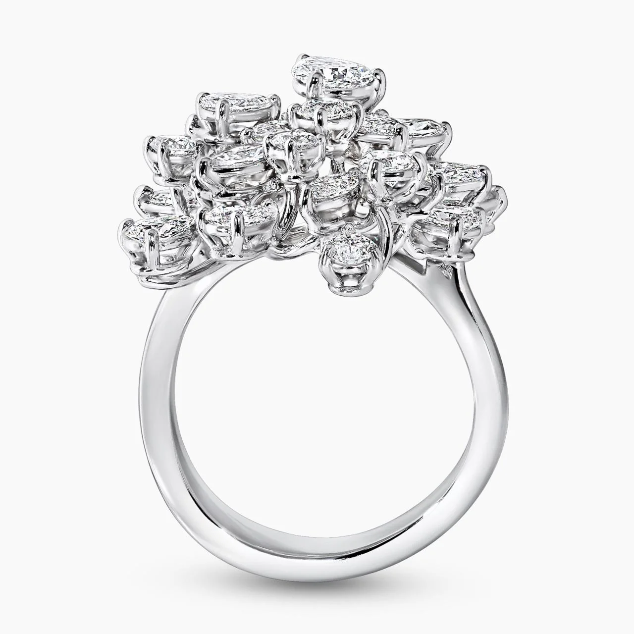 18ct white gold pear, marquise and round brilliant cut diamonds ring - Image 3