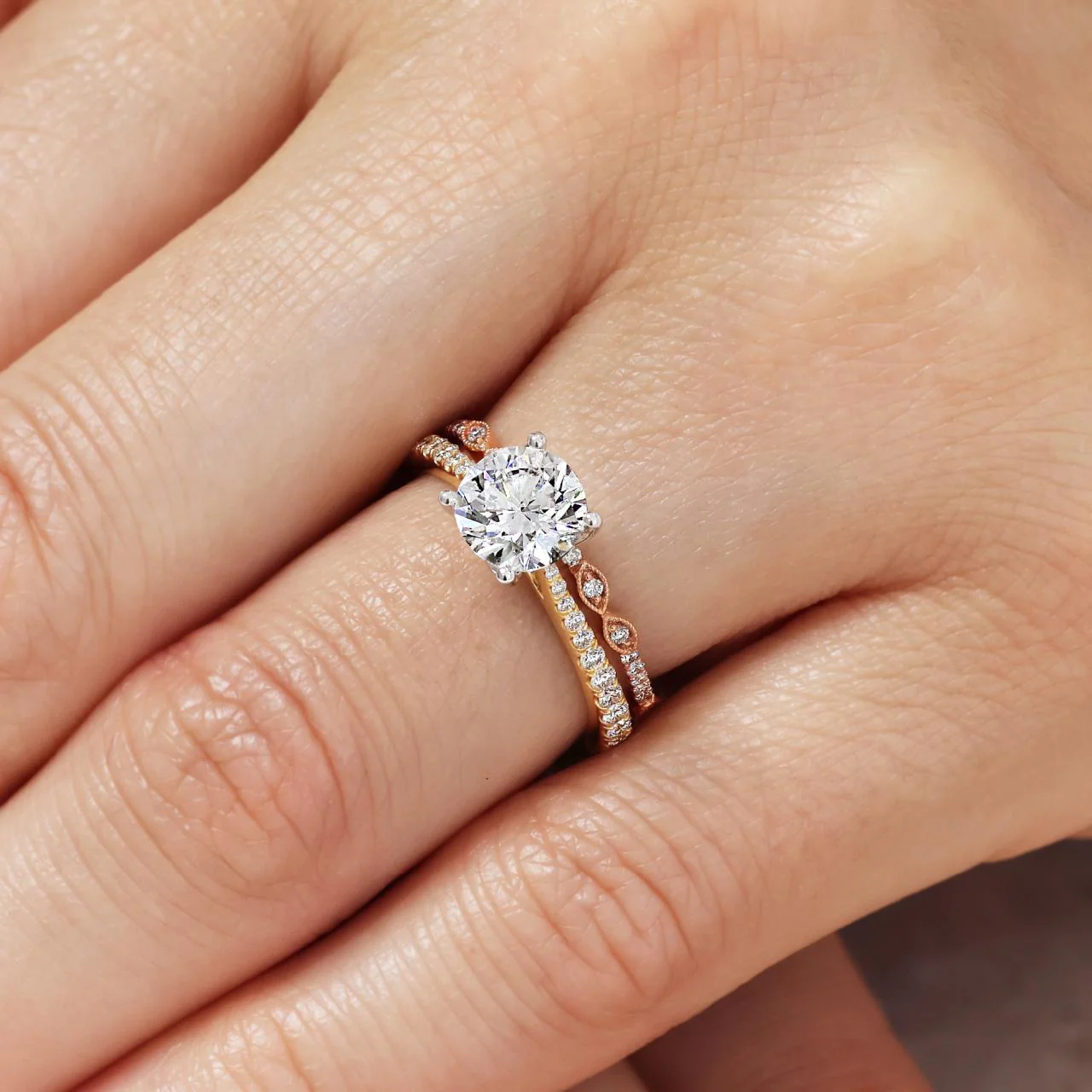 LECCE 18ct yellow and white gold 1.50ct round brilliant cut diamond engagement ring with diamonds on the band - Image 2