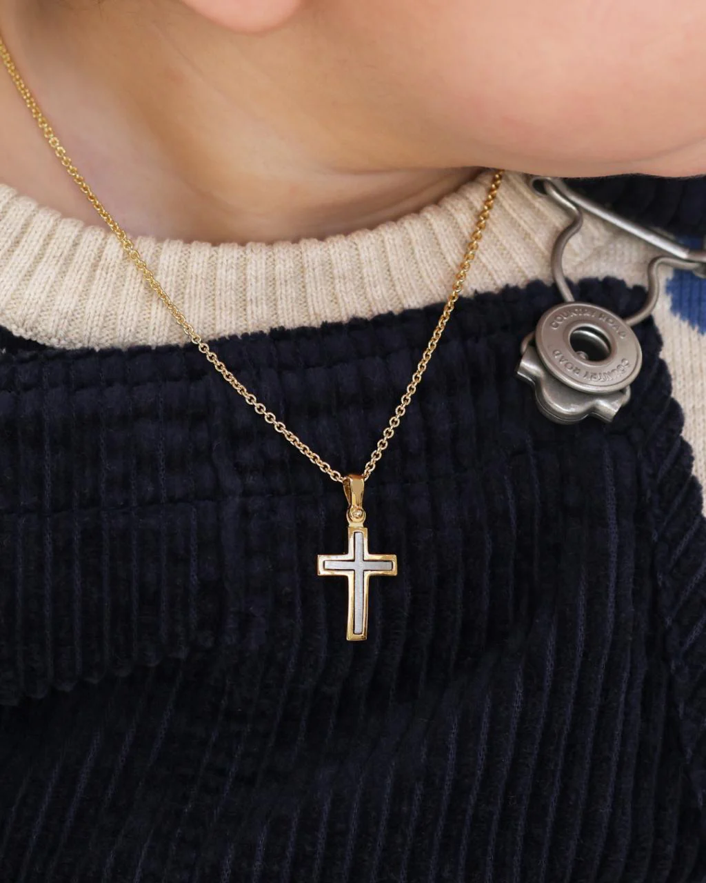 18ct yellow and white gold cross pendant 20mm - Image 4
