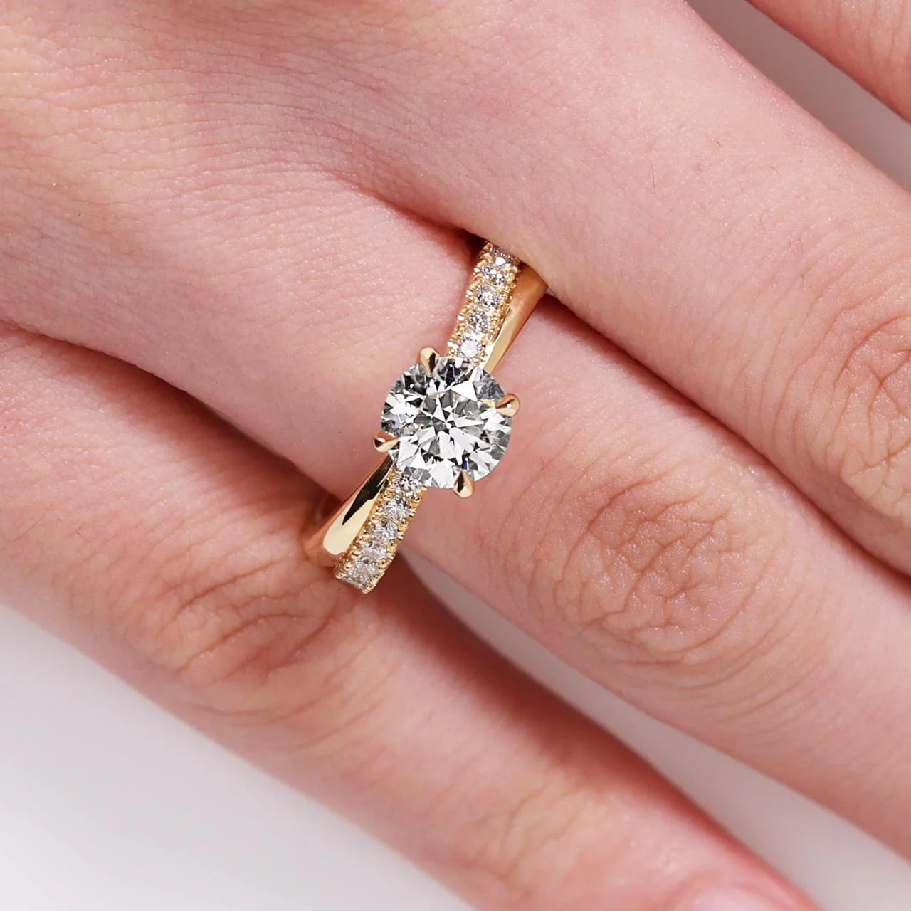 STELLA CADENTE 18ct yellow gold 1.27ct D VVS2 round brilliant cut LAB Grown Diamond Engagement ring IGI Cert - Image 2