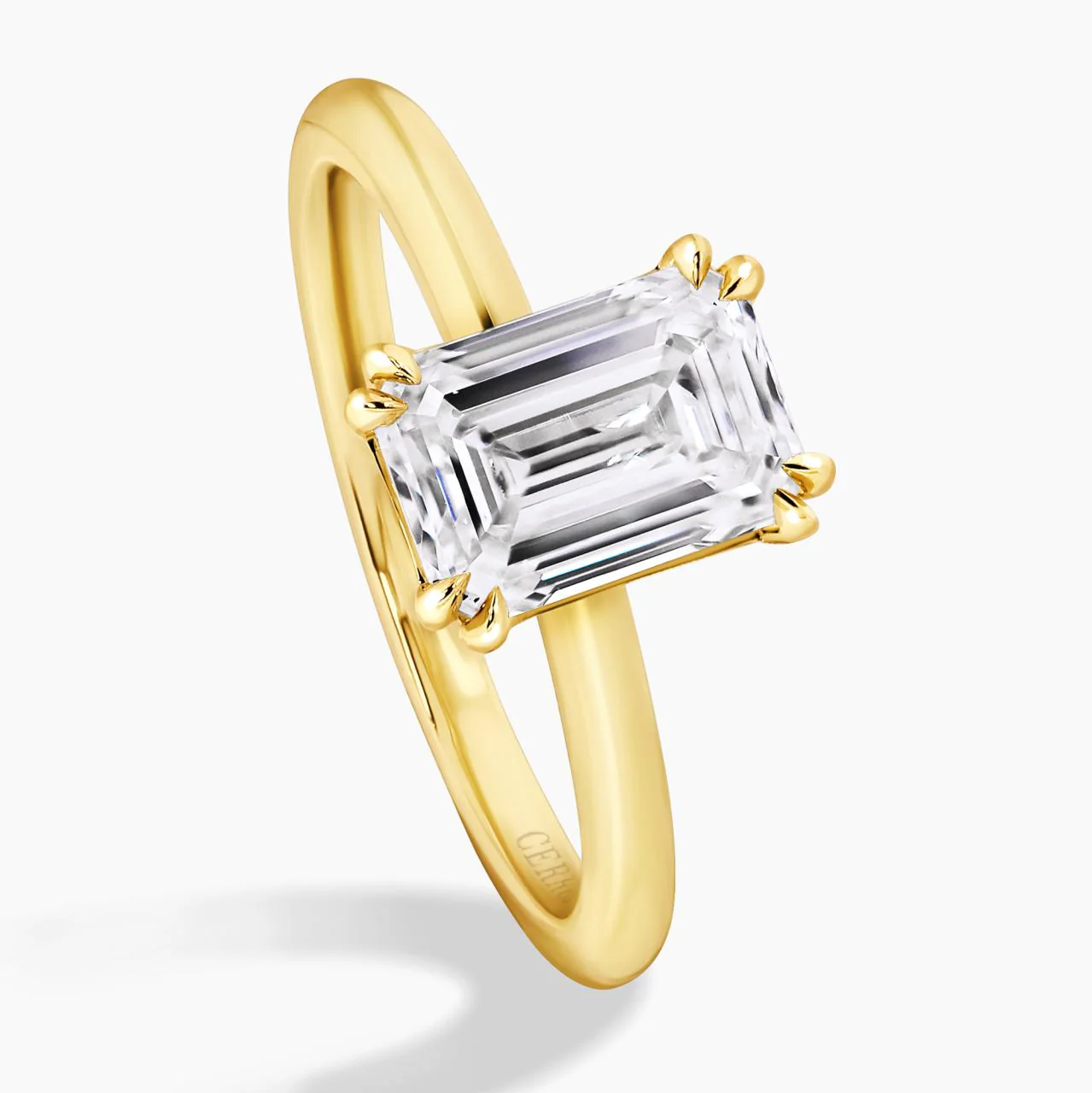 18ct yellow gold 2.00ct E VVS2 emerald cut lab grown diamond solitaire ring in a four claw setting. IGI Cert - Image 4