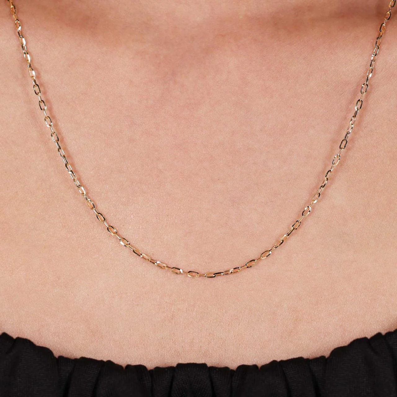 18ct yellow gold 45cm oval link chain with lobster clasp - Image 2