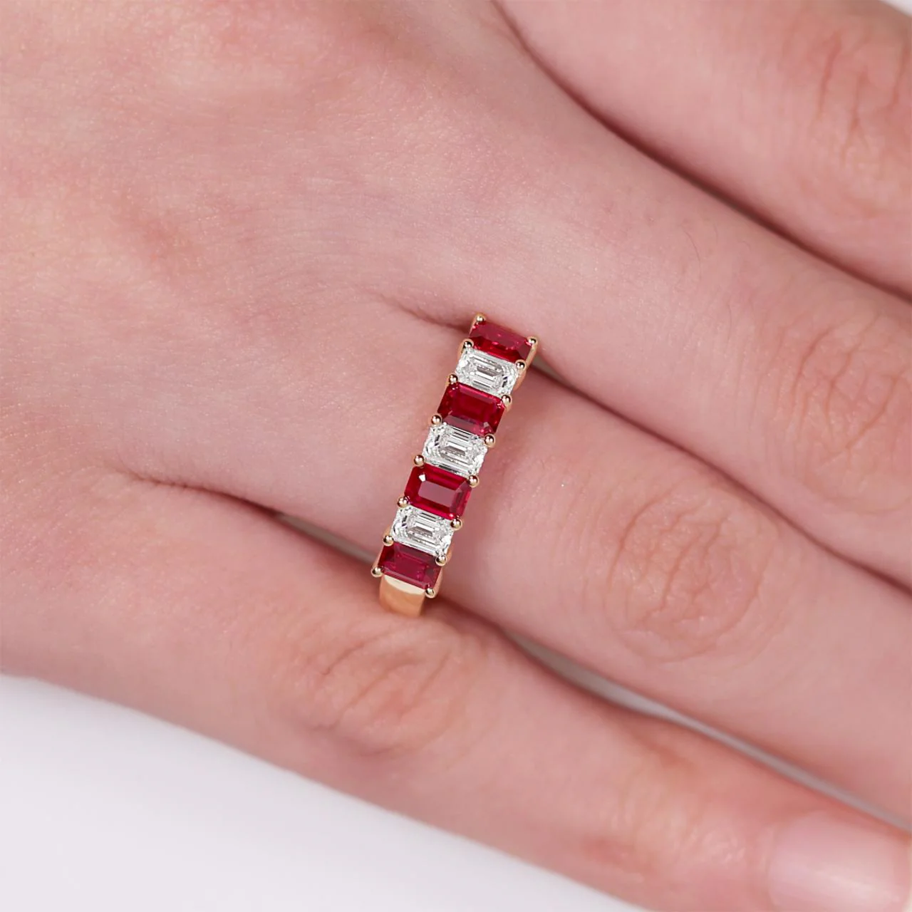 18ct yellow gold emerald cut ruby & diamond claw set ring - Image 2