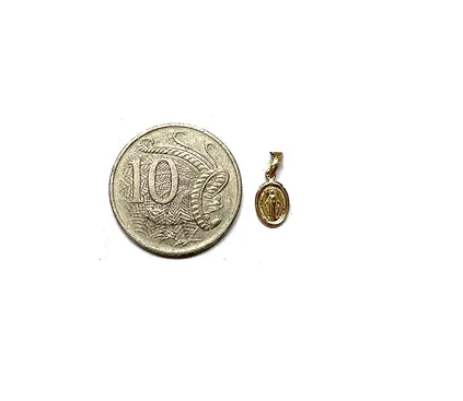 18ct yellow gold Extra Small “Miraculous” oval medal pendant - Image 4