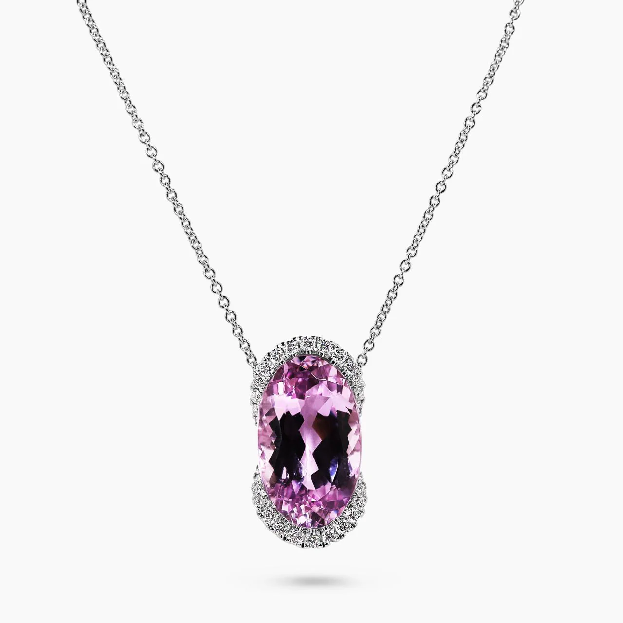 18ct white gold 9.73ct oval kunzite and diamond necklace