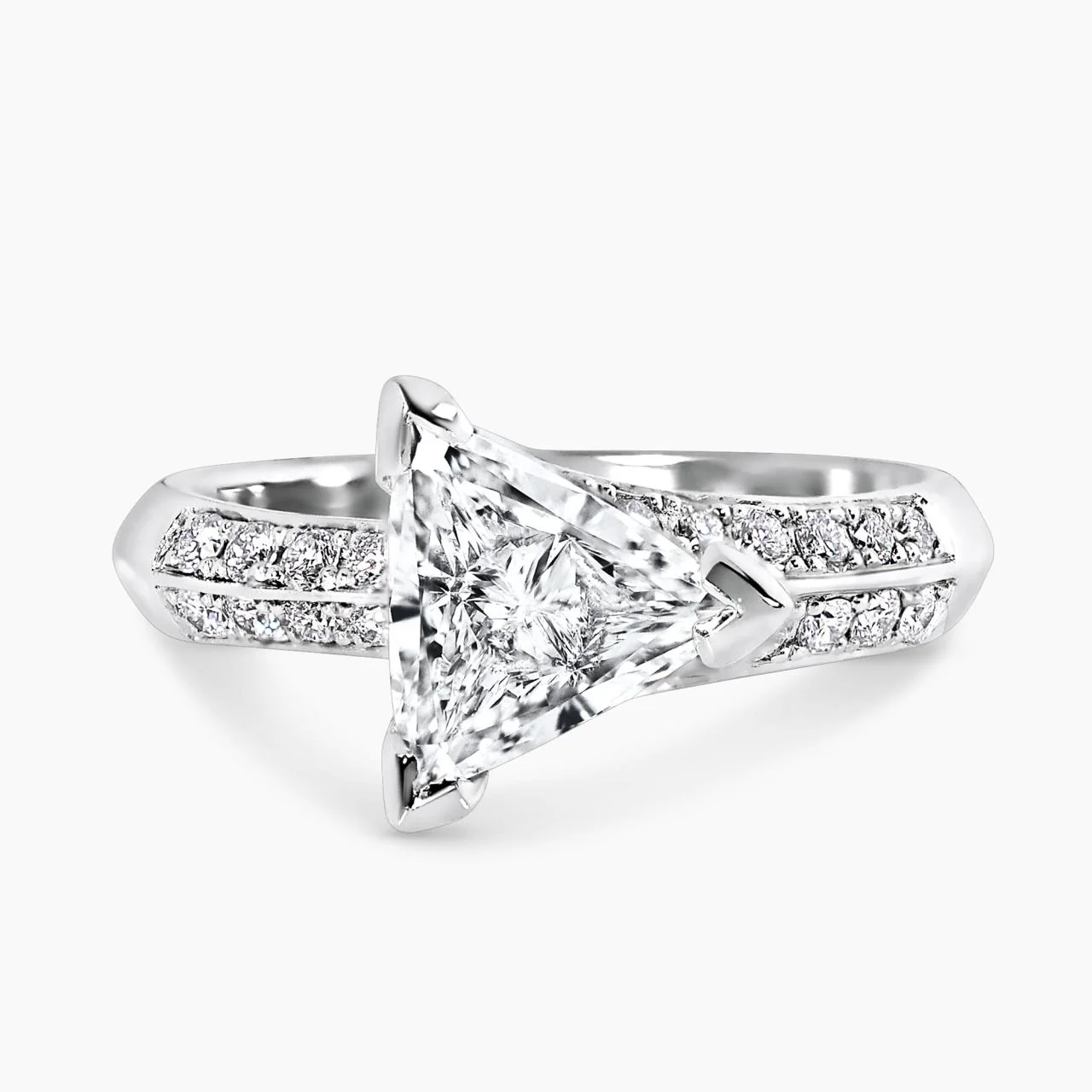 18ct White gold trilliant diamond engagement ring in a three claw setting