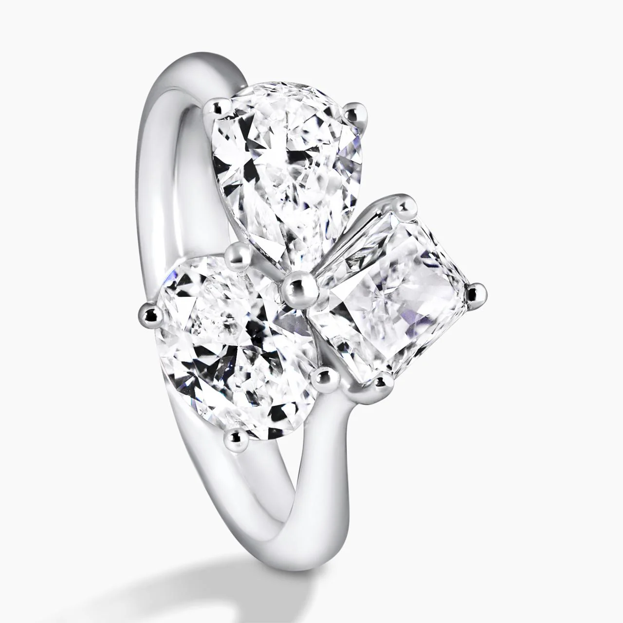 18ct white gold oval, pear and radiant diamond engagement ring - Image 2
