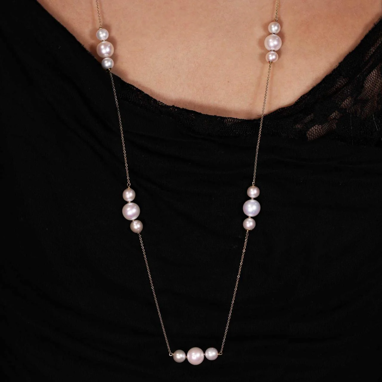 18ct yellow gold 80cm fresh water pearls necklace - Image 2