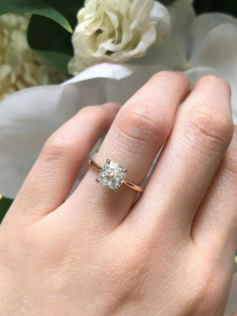 BARI 18ct rose and white gold cushion cut diamond four claw upswept tapered engagement ring - Image 3