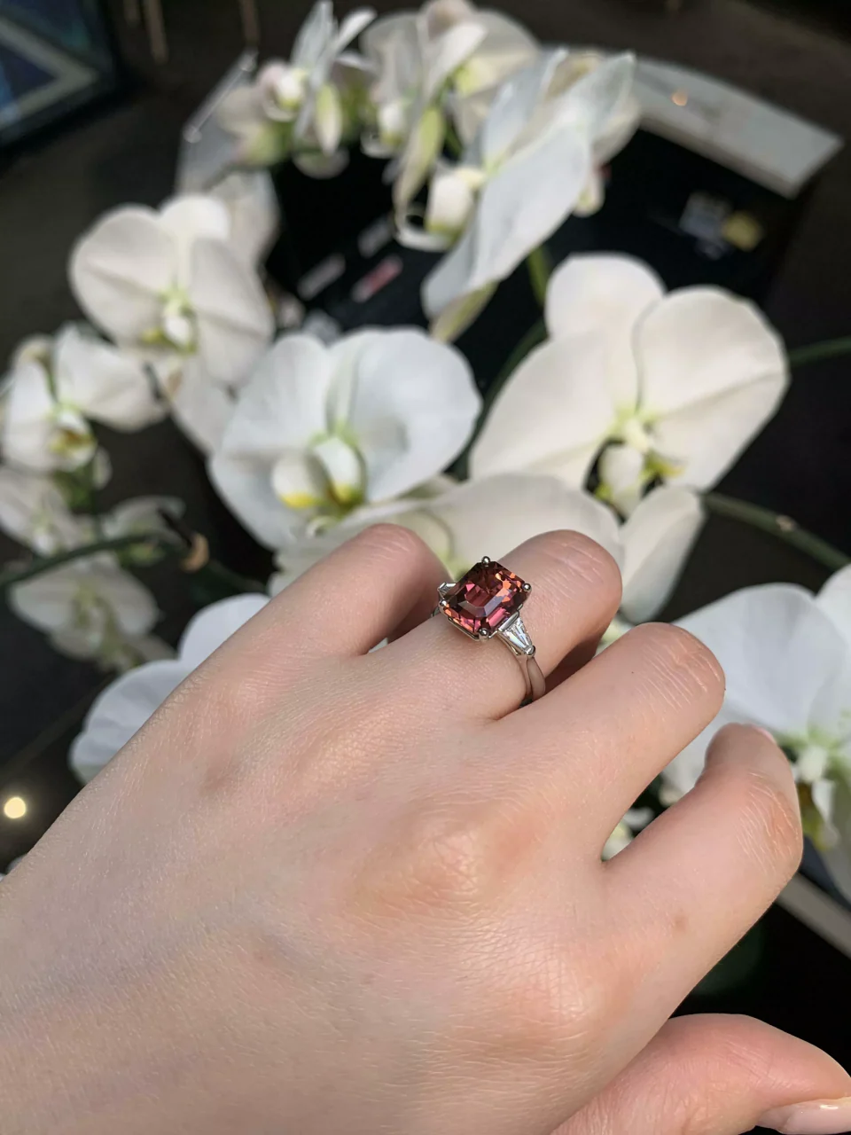 Platinum 4.42ct emerald cut pink tourmaline and tapered baguette diamond ring - Image 3