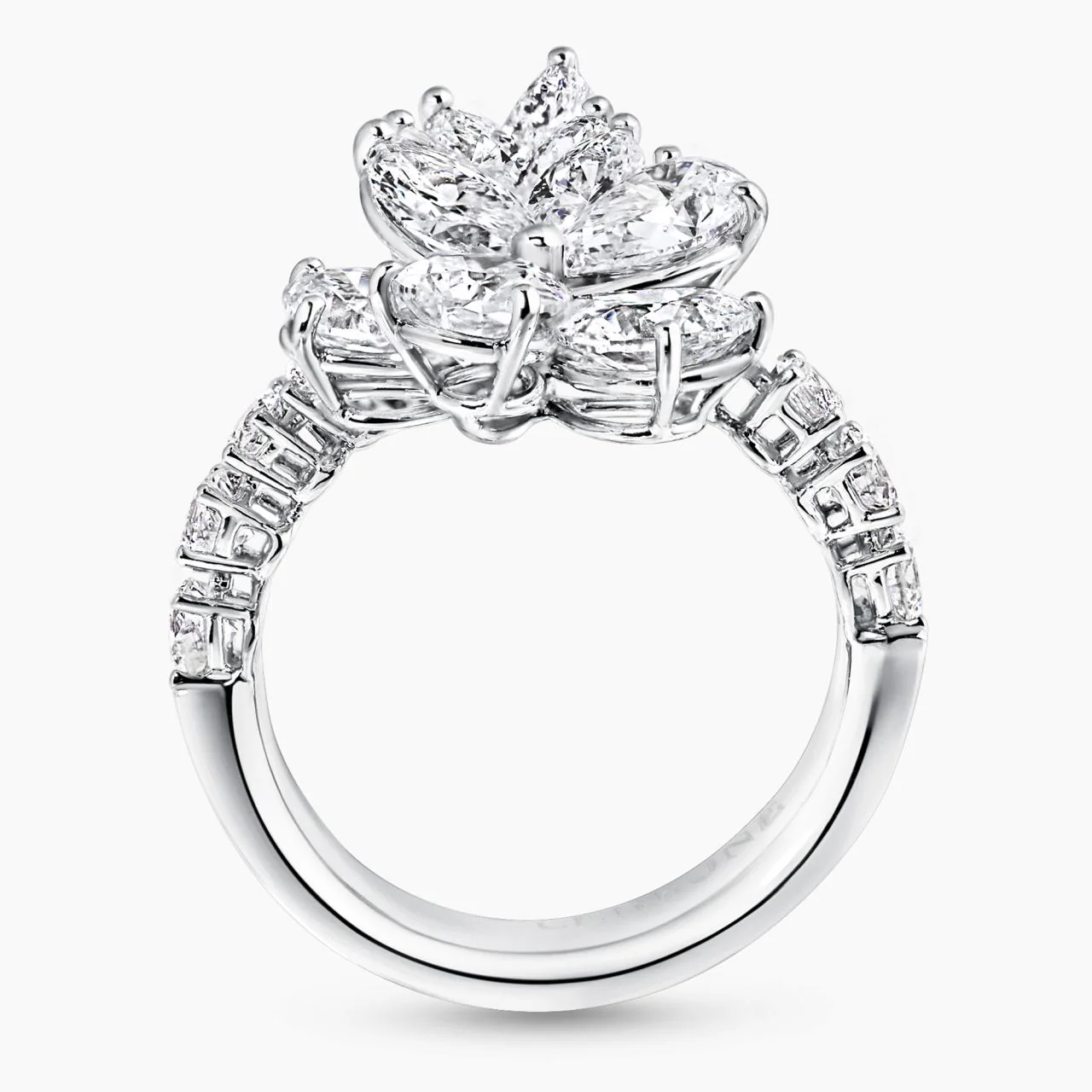 GINEVRA - Platinum 20=4.57ct pear marquise and round brilliant cut diamond cluster ring - Image 5