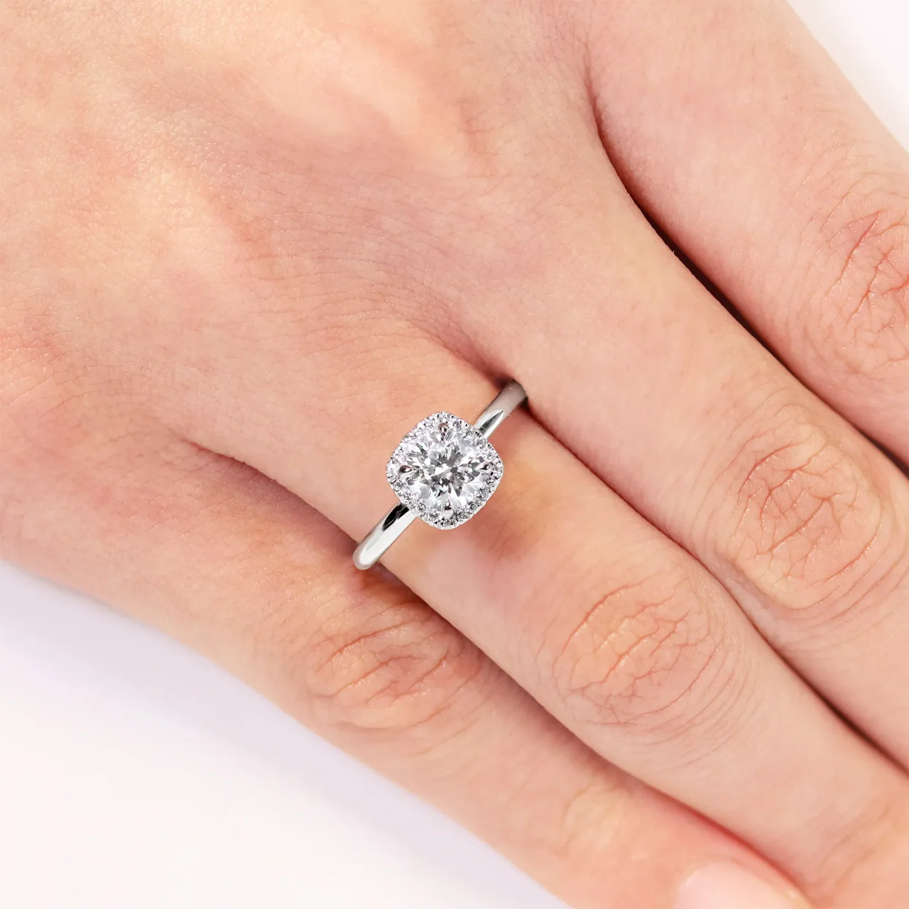 Platinum 0.70ct G SI2 round brilliant cut diamond halo engagement ring - Image 4