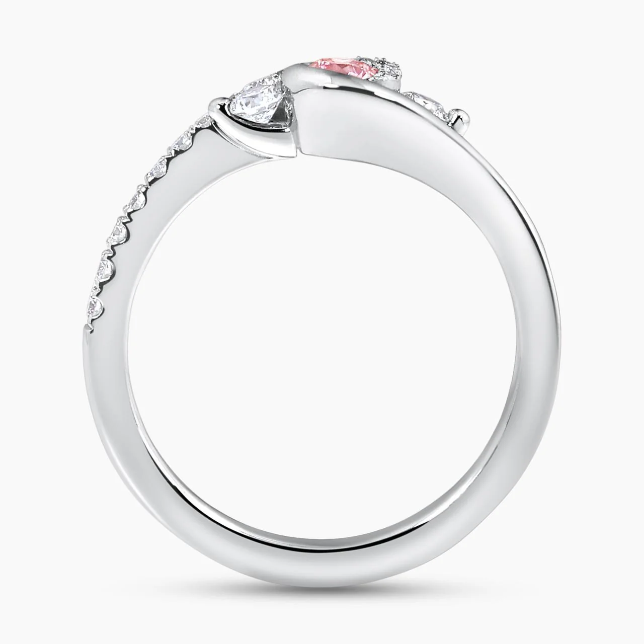 TRILOGIA ROSA 18ct white gold 0.14ct 6P SI round brilliant cut Argyle Pink Diamond with round brilliant cut diamonds surrounding on a twist setting engagement ring - Image 4